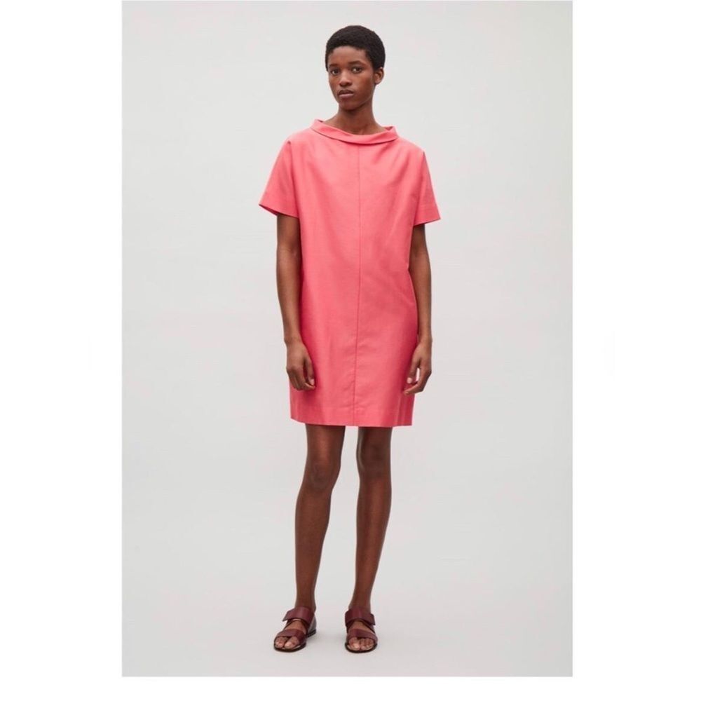 COS Vibrant Coral